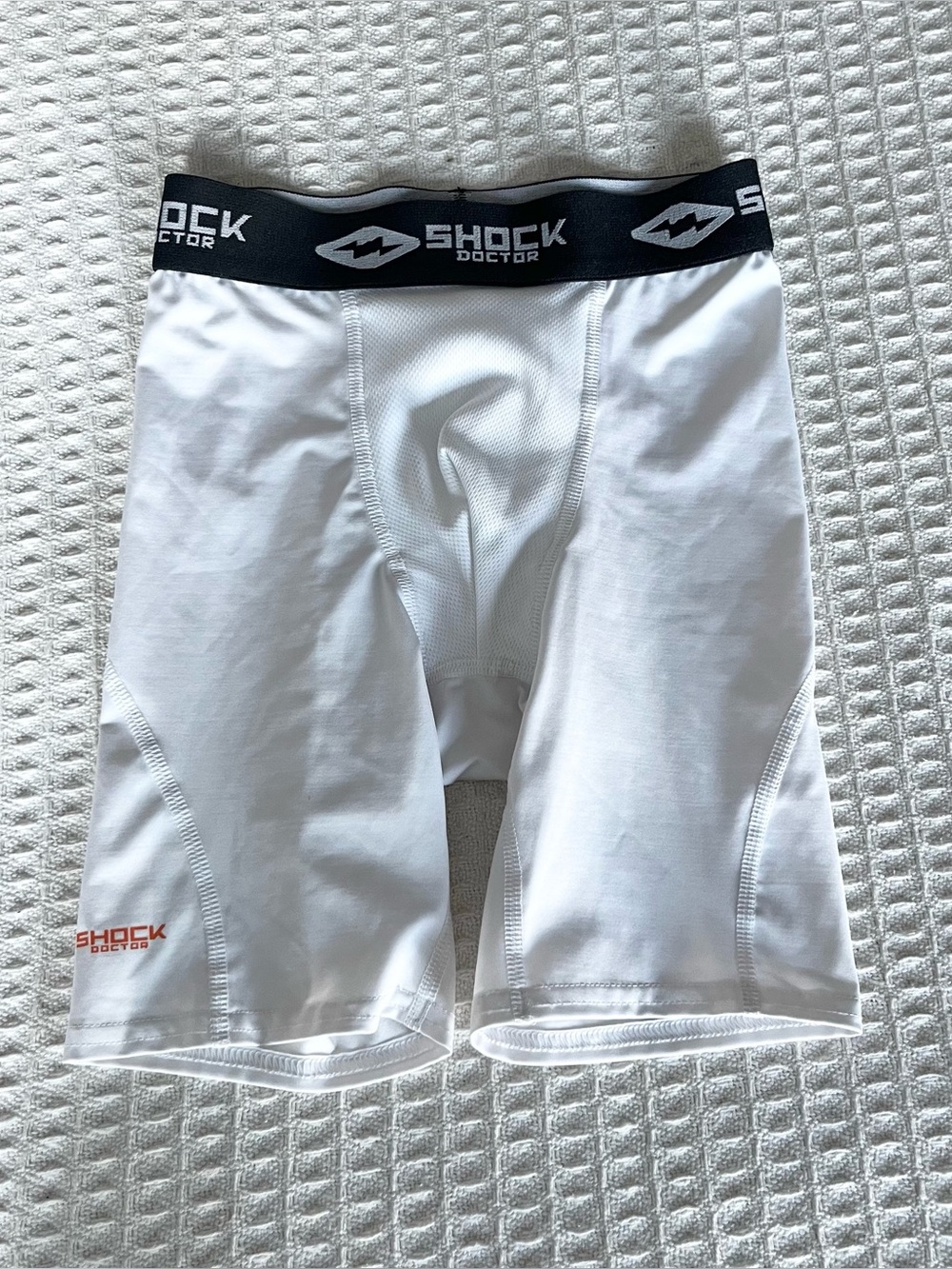 Shock Doctor Boys' White compression shorts medium